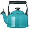 Le Creuset Tradition Fluitketel 2,1 Liter Staal Caribbean Blue 2 Le Creuset Tradition Fluitketel 2,1 Liter Staal Caribbean Blue -Keukenbenodigdheden Winkel 2281212 1e9adb72 cd98 46c0 afbb 3a44162ced94