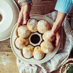 Emile Henry Broodbakvorm Kroonvormig ø 30,5 Cm Aardewerk Crème -Keukenbenodigdheden Winkel univ 2 2